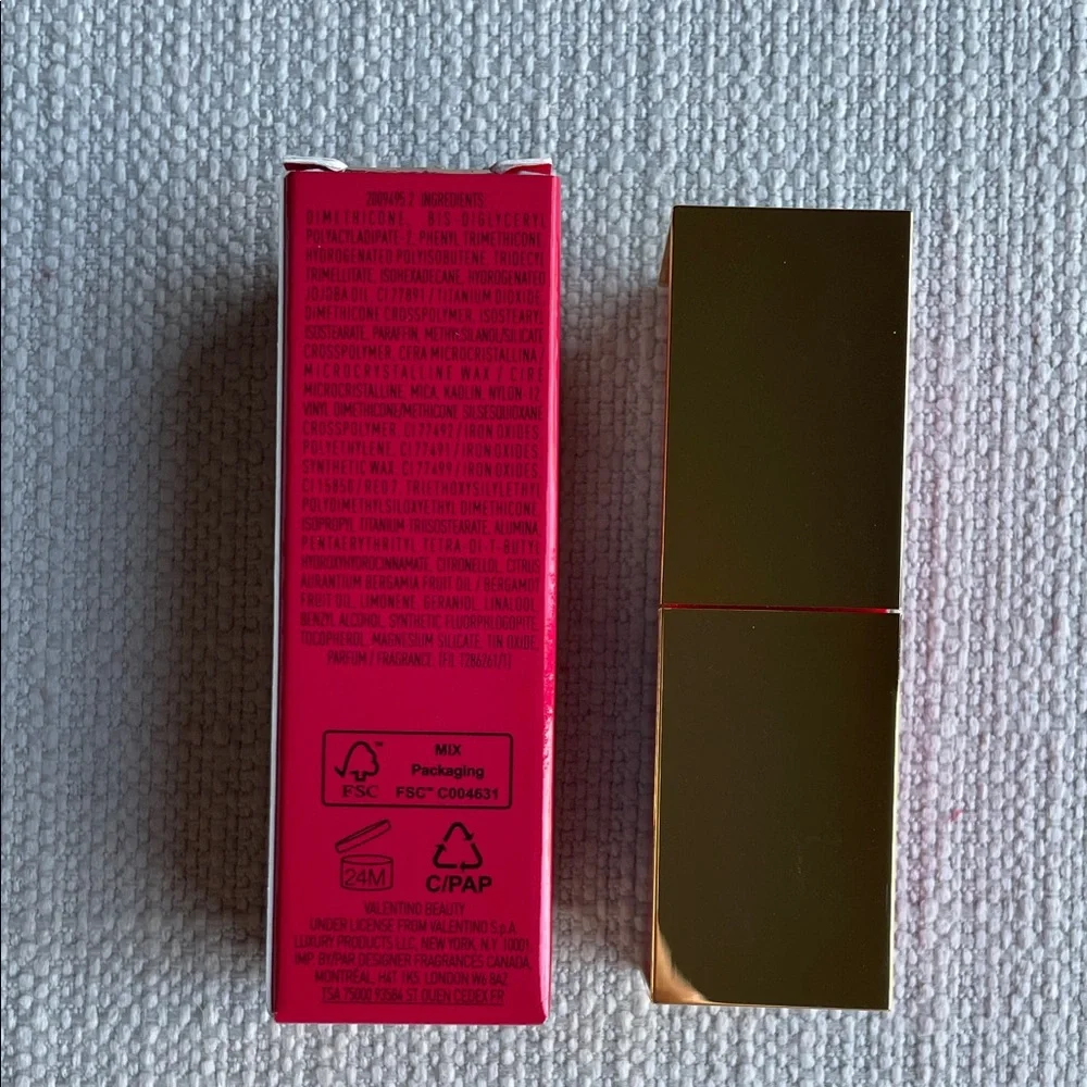 Valentino Rosso Matte Lipstick in 123R falling for nude